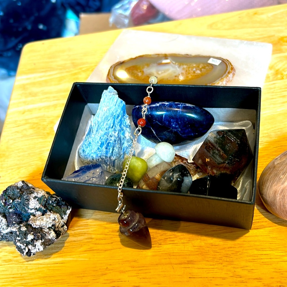 Mystery Crystal Box